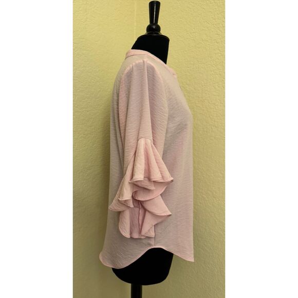 Vince Camuto Light Pink Ruffled Sleeves V Neck Top - Sz M - Picture 3 of 10